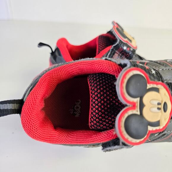 Disney Mickey Mouse Light-up Sneakers in Play Condition size Toddler 9 - Picture 8 of 8